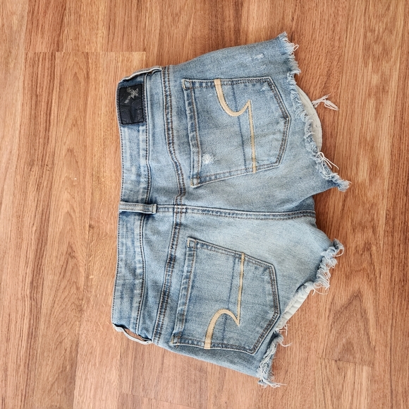 American Eagle Jean shorts - Picture 2 of 4